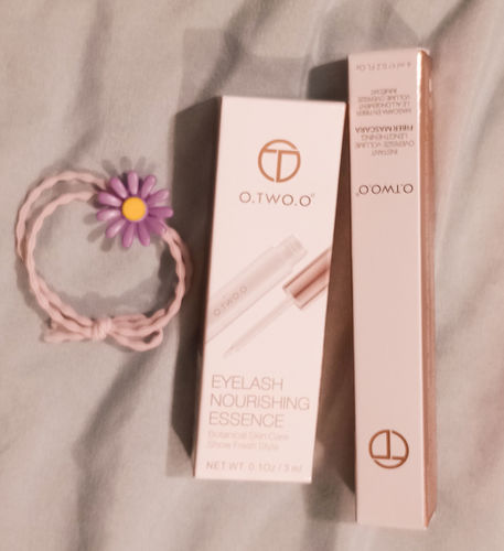Customer photo review of O.TWO.O Eyelash Nourishing Essence