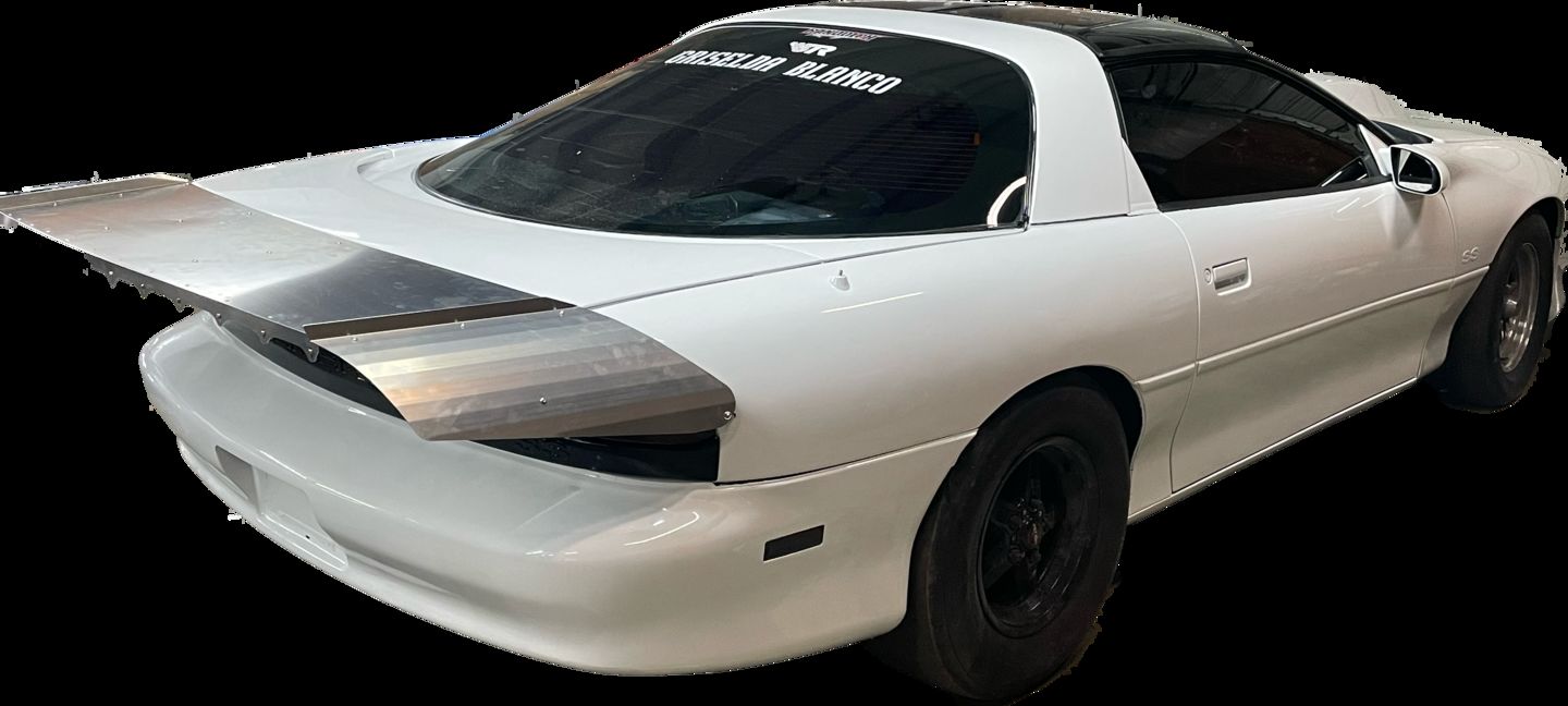 Customer photo review of 1993-2002 4th Gen Camaro 15" Strutless Drag Wing w/ Adjustable Wicker 31-180