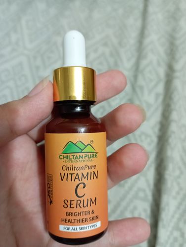 Customer photo review of Vitamin C Serum 🍊 for Face -Best for Reducing Wrinkles, lines & Dark Circles also Promotes Shiny and Healthier Skin