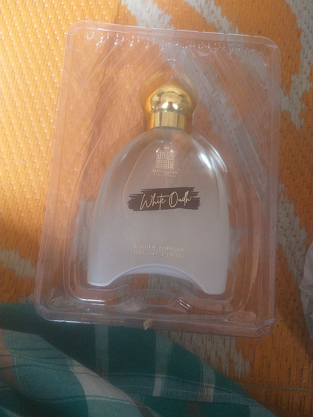 Customer photo review of White Oudh Perfume Spray 100 ML
