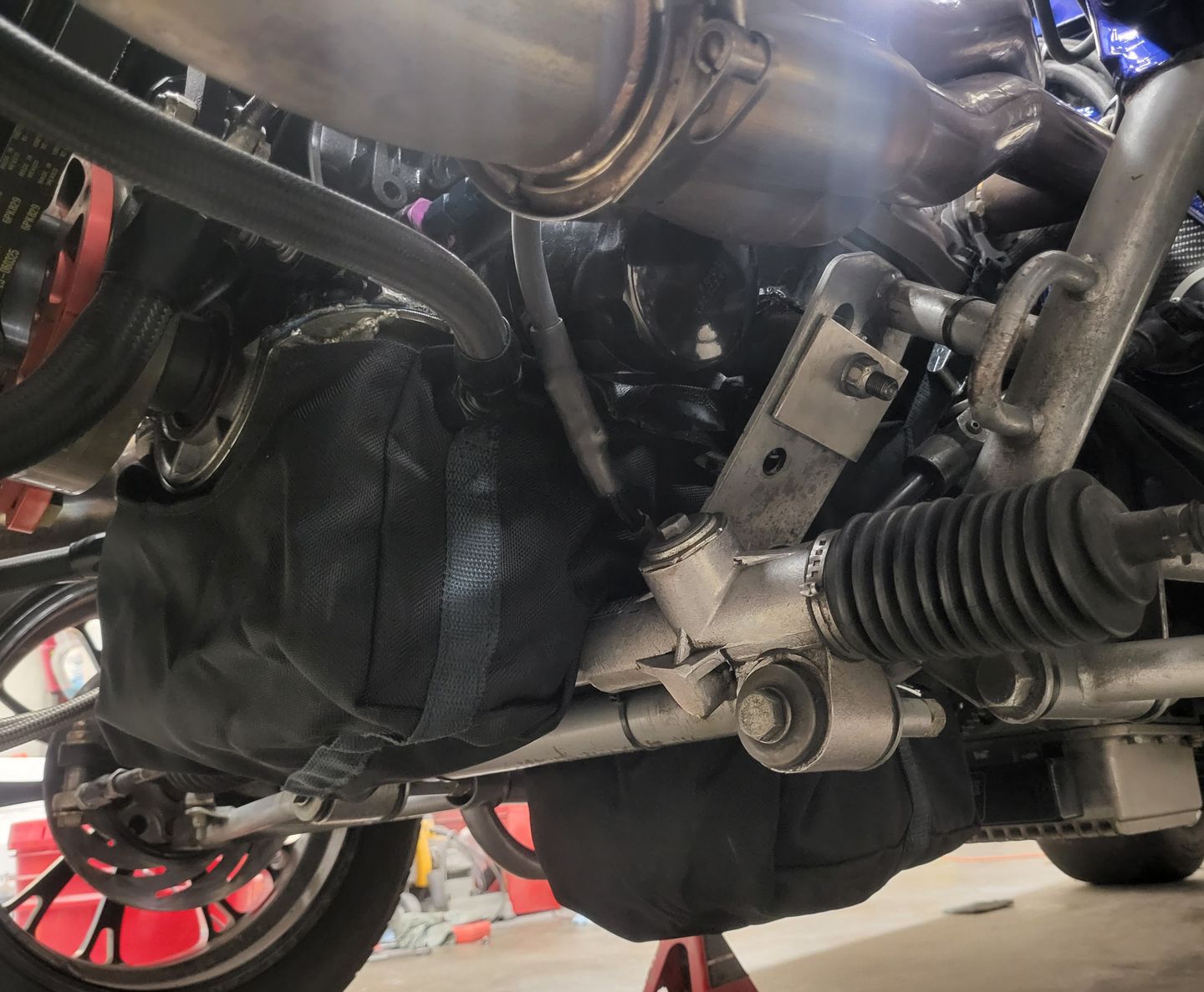 Customer photo review of Motion Raceworks SBF Engine Diaper for Dual Sump for Moroso 20534 / 20520 and similar Oil Pan