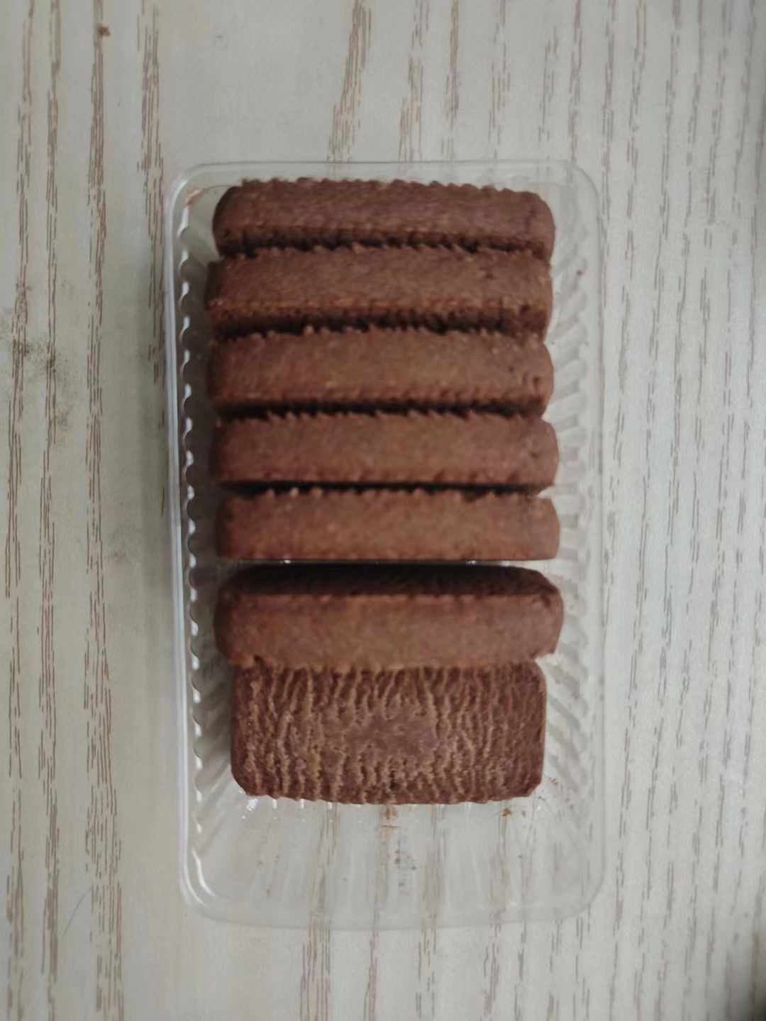 Customer photo review of Lowrey Chocolate Shortbread Biscuits | New Zealand Butter Tin