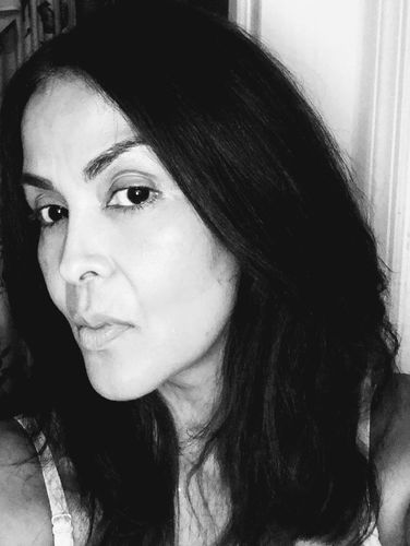 Customer photo review of EvenSkyn® Lumo: Premium Anti-Aging & Skin Tightening Handset