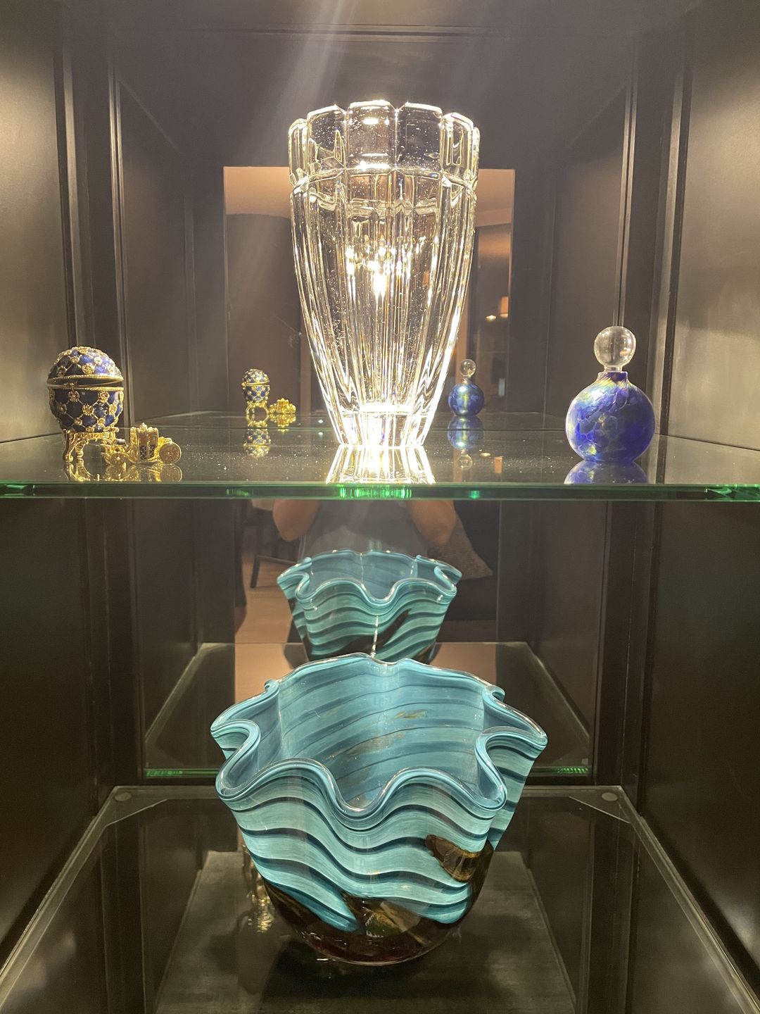 Customer photo review of Fancy Glass Keepsake Urns for Cremation Ash