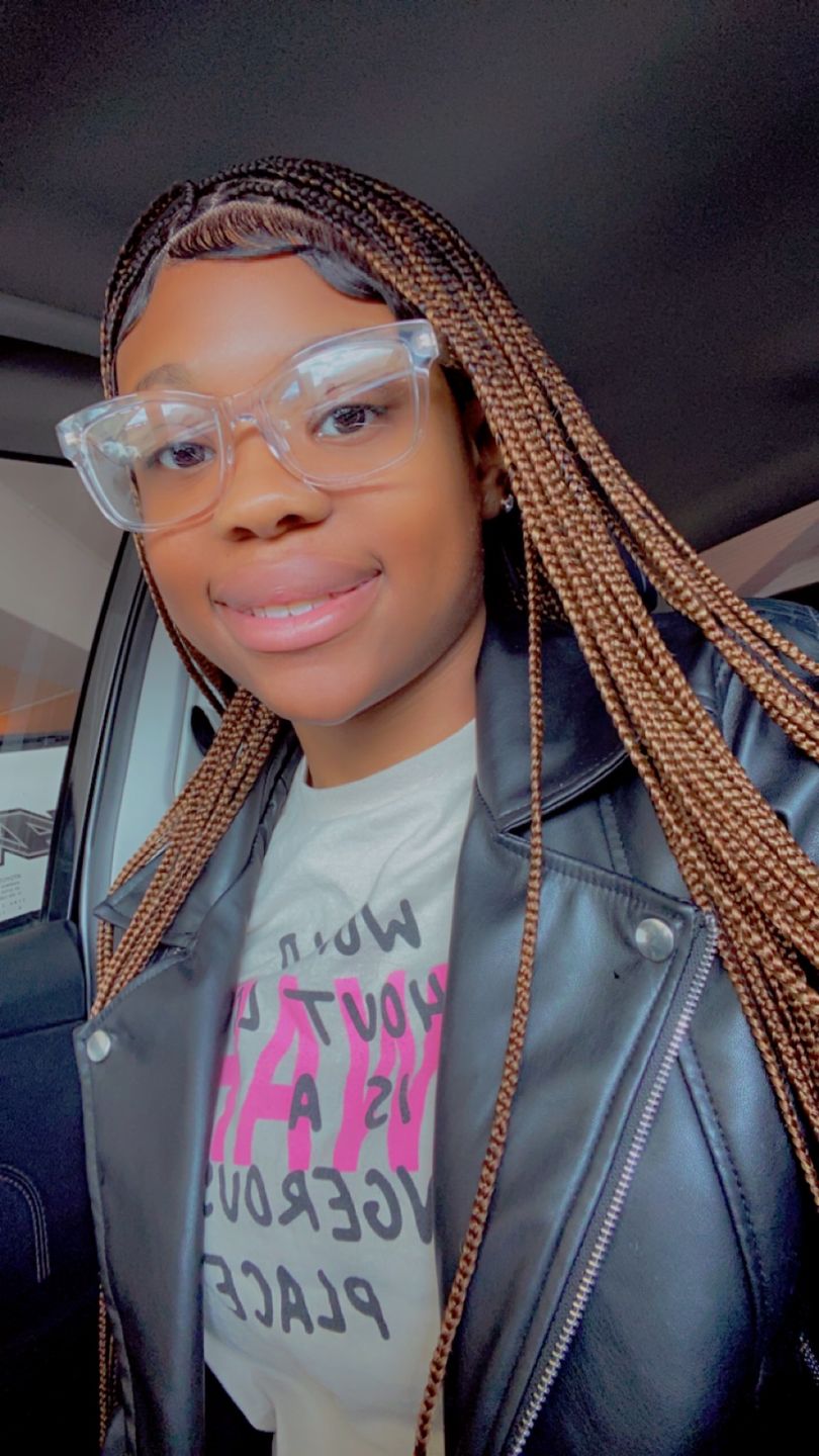 Customer photo review of Beyoncé Honey Blonde Knotless Braids
