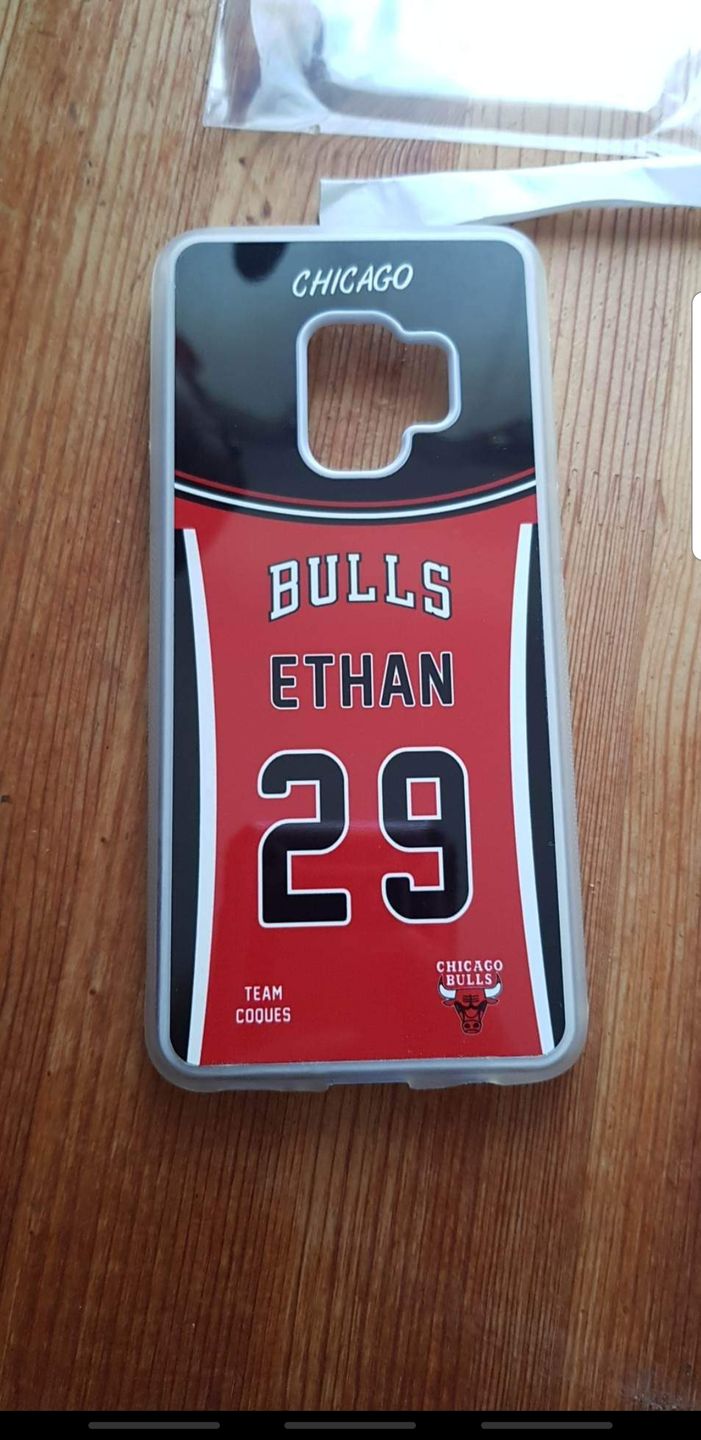Customer photo review of Coque basket NBA CHICAGO BULLS personnalisable - TEAMCOQUES