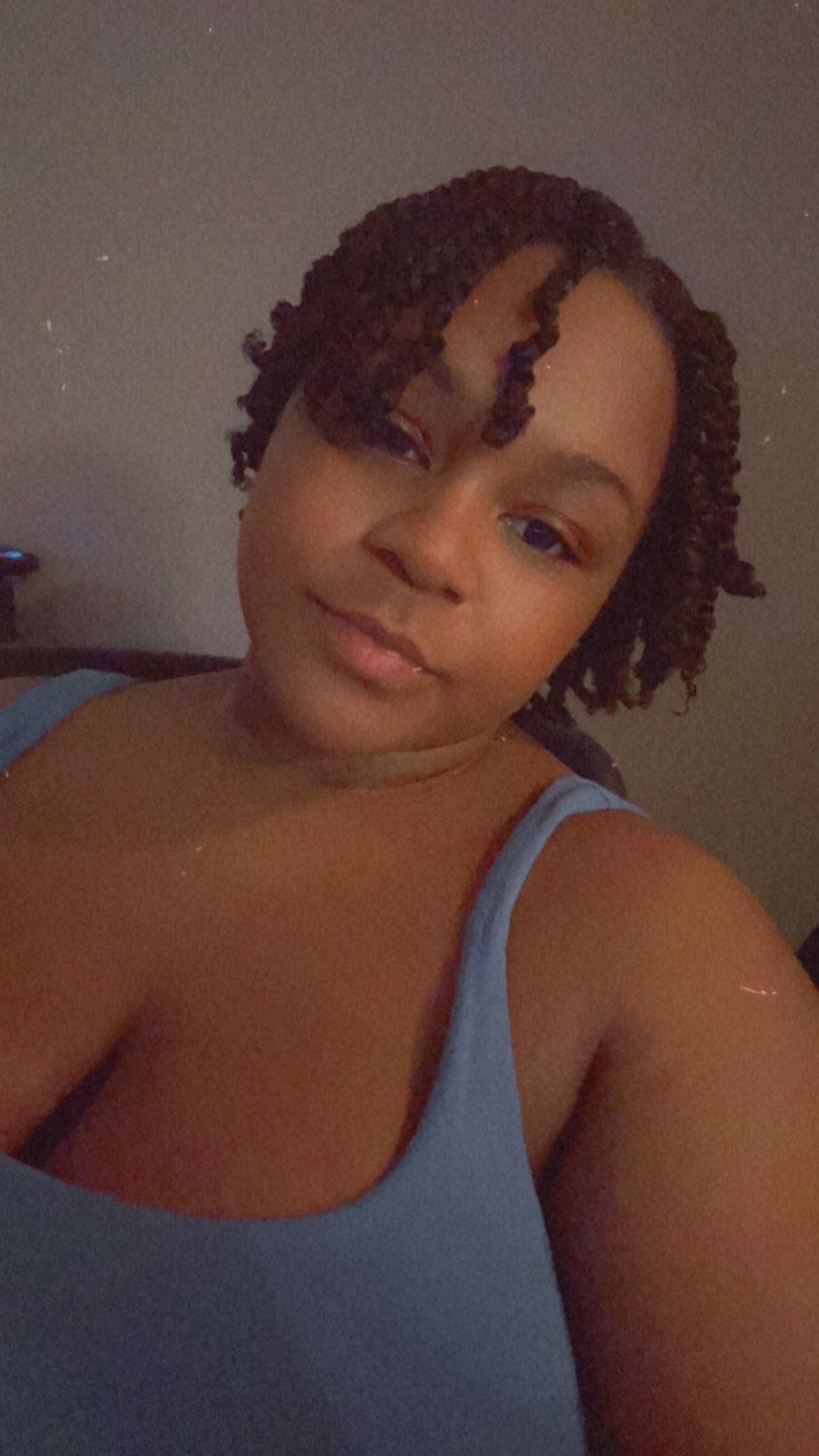 Customer photo review of STRENGTHEN Protein + Moisture Balancing Deep Conditioner