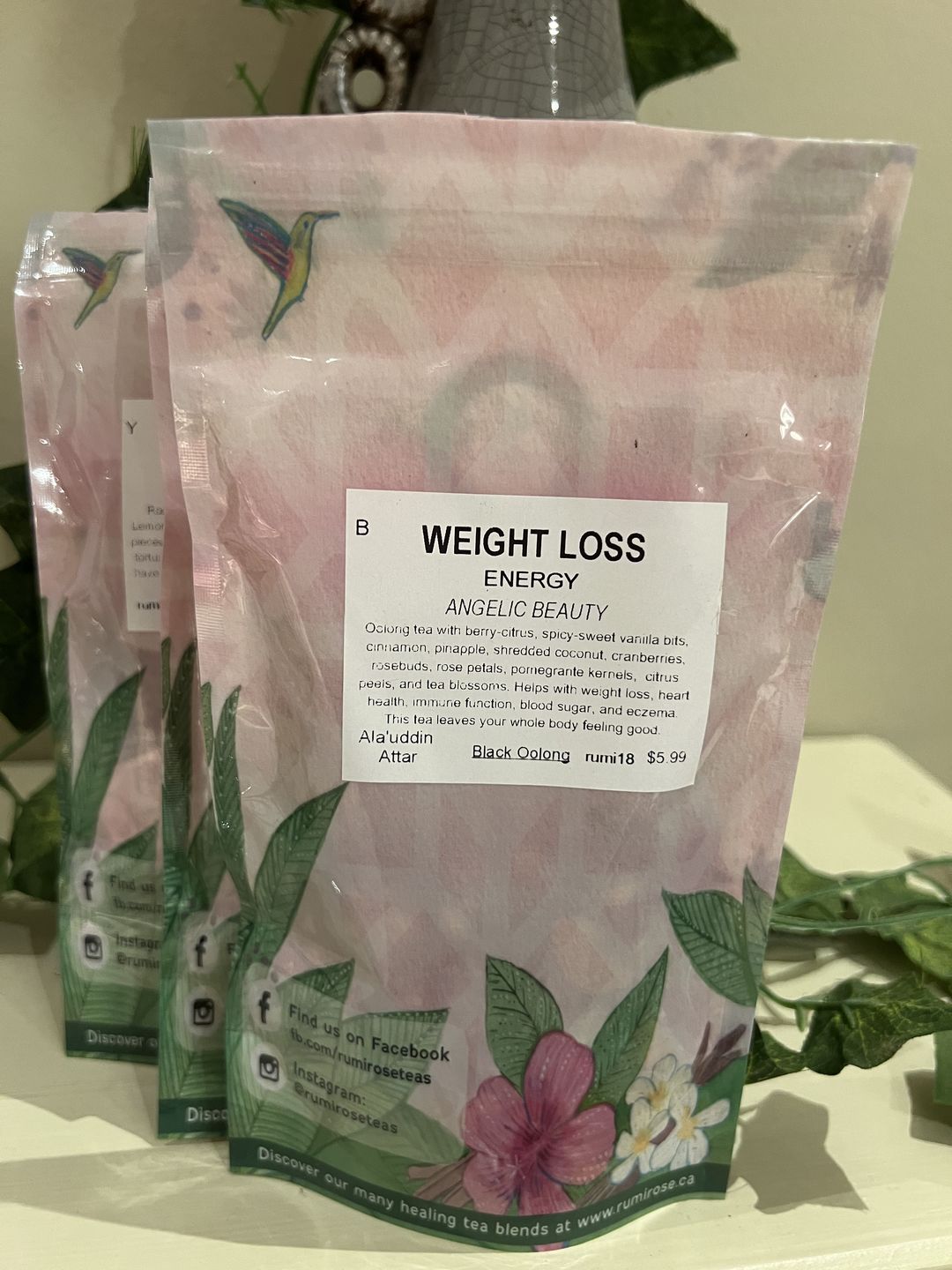 Customer photo review of Black Oolong Tea With Berry Citrus