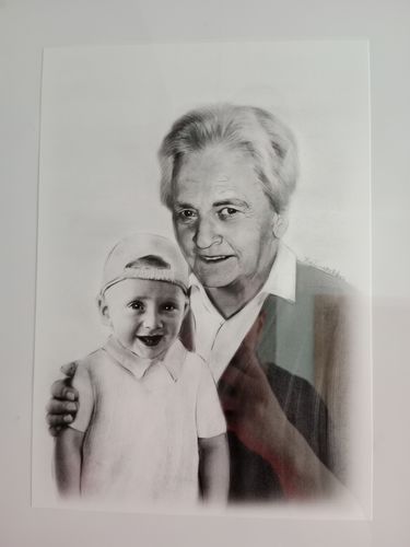 Customer photo review of Auftragsmalerei - Portrait zeichnen lassen - Portraitzeichnungen vom Foto bestellen