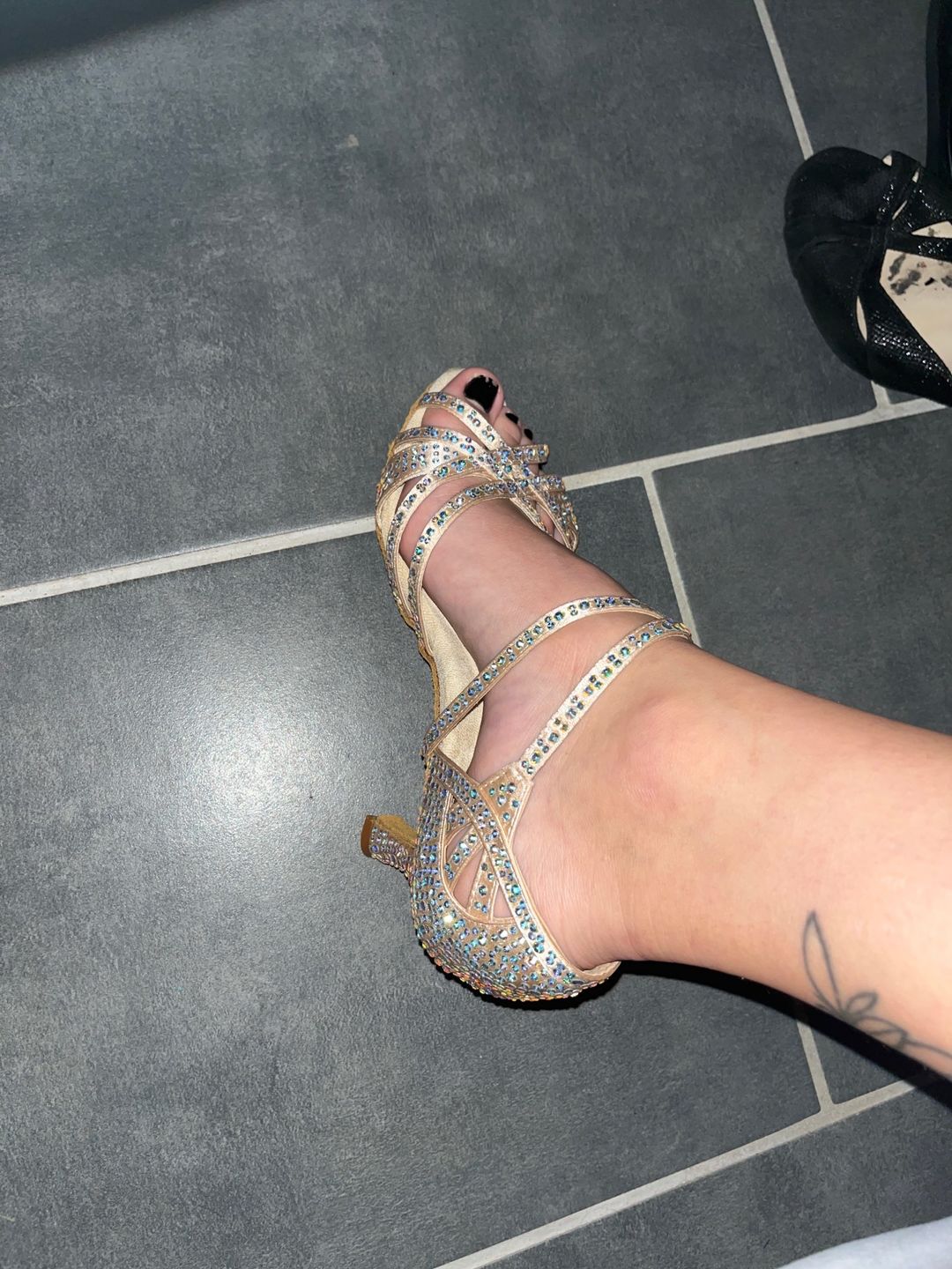 Customer photo review of Chaussures de danse latine en strass - Bellissima