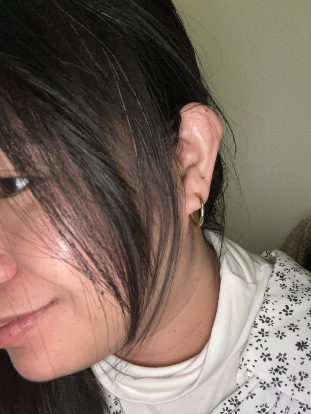 Customer photo review of Essential Earrings Small