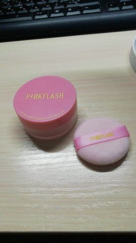 Customer photo review of PINKFLASH LOOSE POWDER