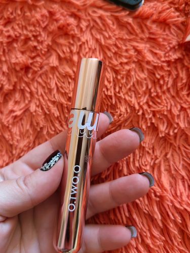 Customer photo review of O.TWO.O Volume & Curling Mascara