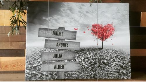 Customer photo review of Lienzo Árbol Corazón con Nombres Personalizados