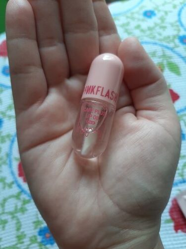 Customer photo review of PINKFLASH LIP OIL