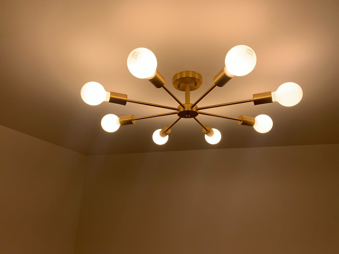 Customer photo review of 8-Light Sputnik Semi Flush Ceiling Light