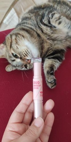 Customer photo review of Pinkflash DUO Makeup Stick