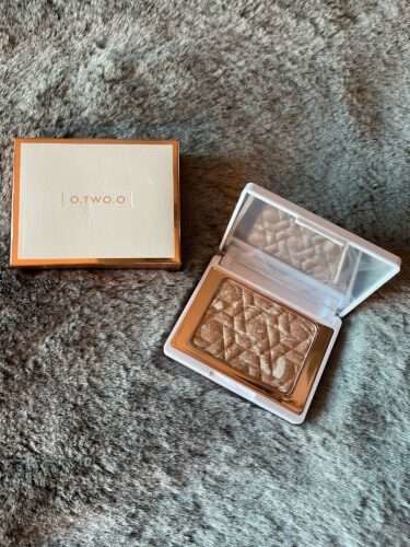 Customer photo review of O.TWO.O Star Moving Highlighter