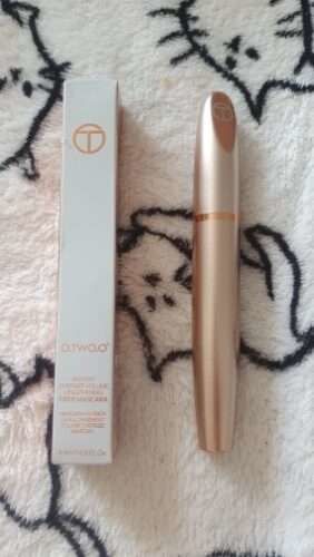 Customer photo review of O.TWO.O Instant Fiber Lash Mascara