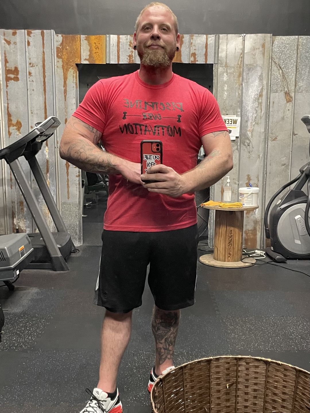 Customer photo review of Dude That Lifts Shirt Club for Him