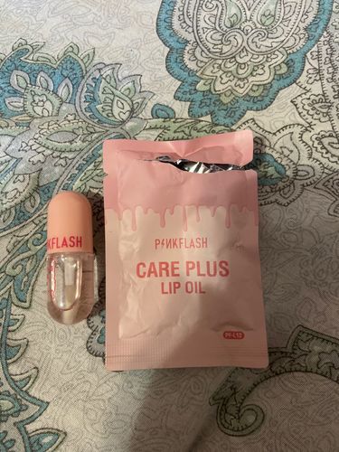 Customer photo review of PINKFLASH LIP OIL