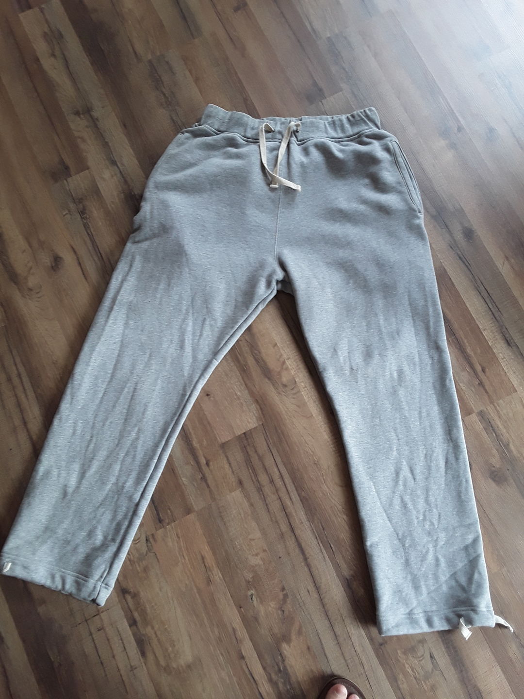 Customer photo review of 17.6 oz Heavyweight Terry Sweatpants - Gray