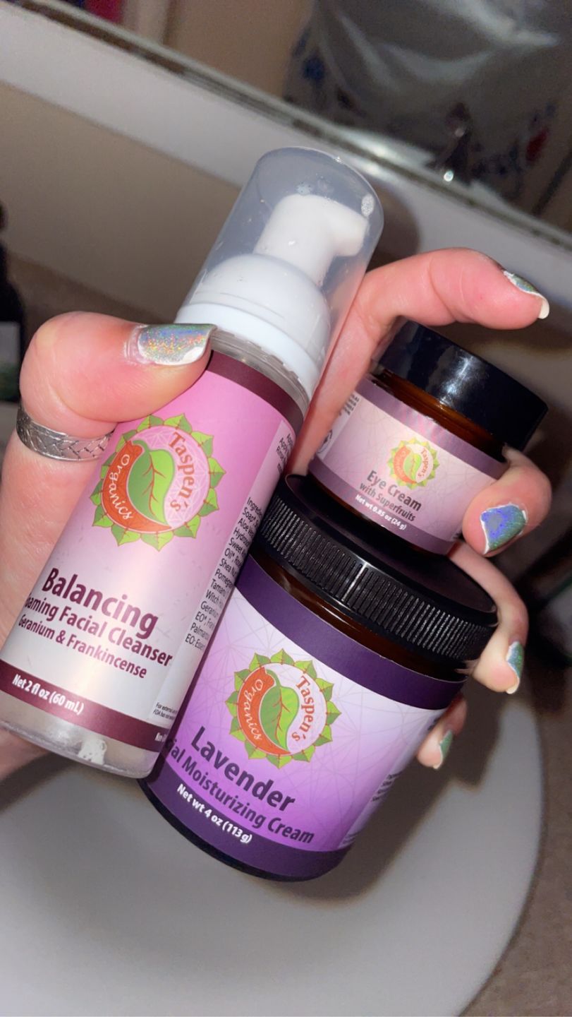 Customer photo review of Eye Cream with Superfruits