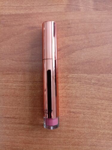 Customer photo review of O.TWO.O Velvet Matte Liquid Lipstick Copper Packing