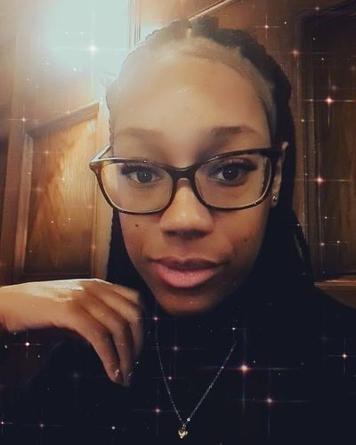 Customer photo review of Super Naturals Flick & Stick Lash Set
