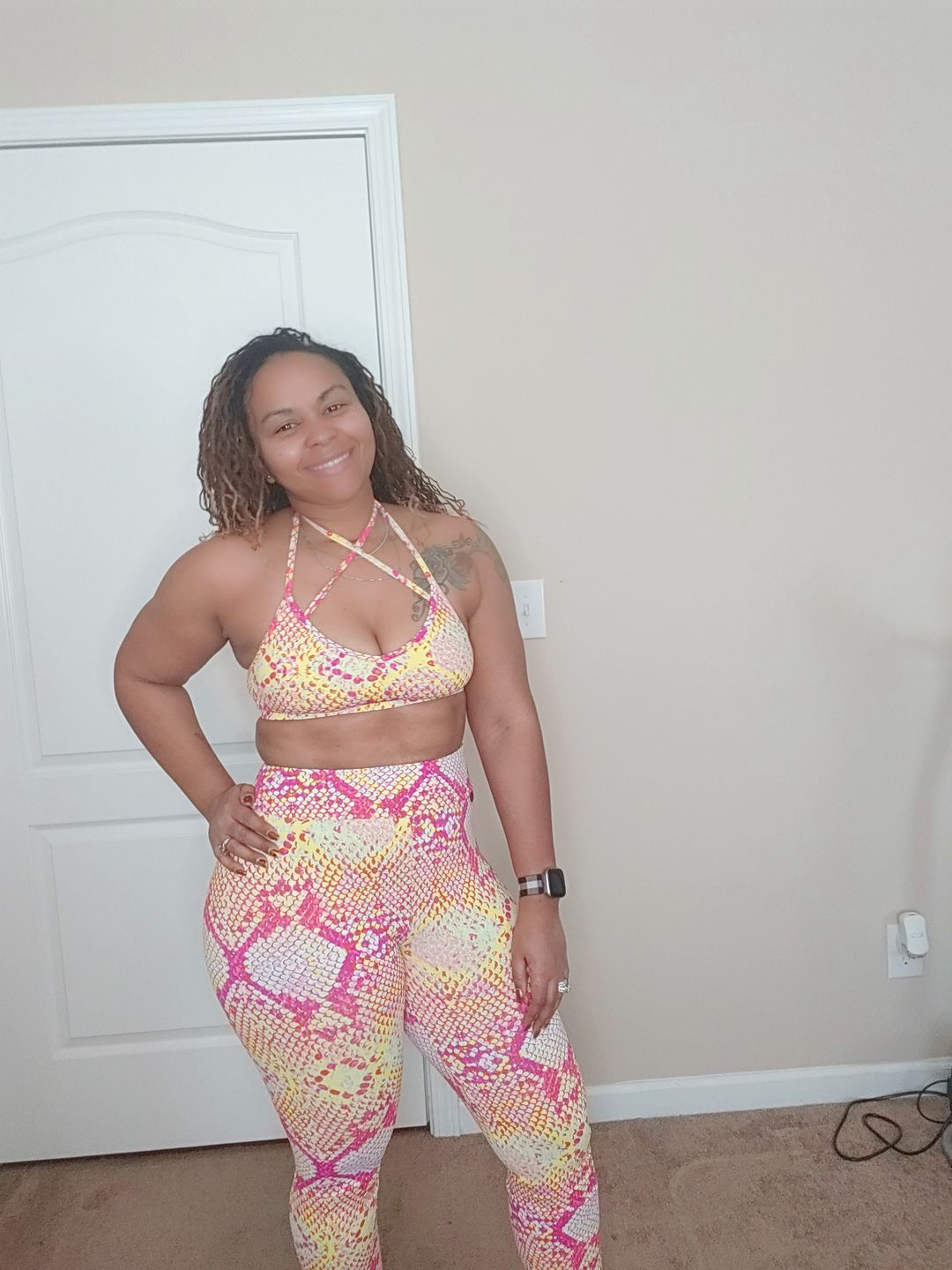 Customer photo review of Pink Lemonade High Waist Scrunch Legging