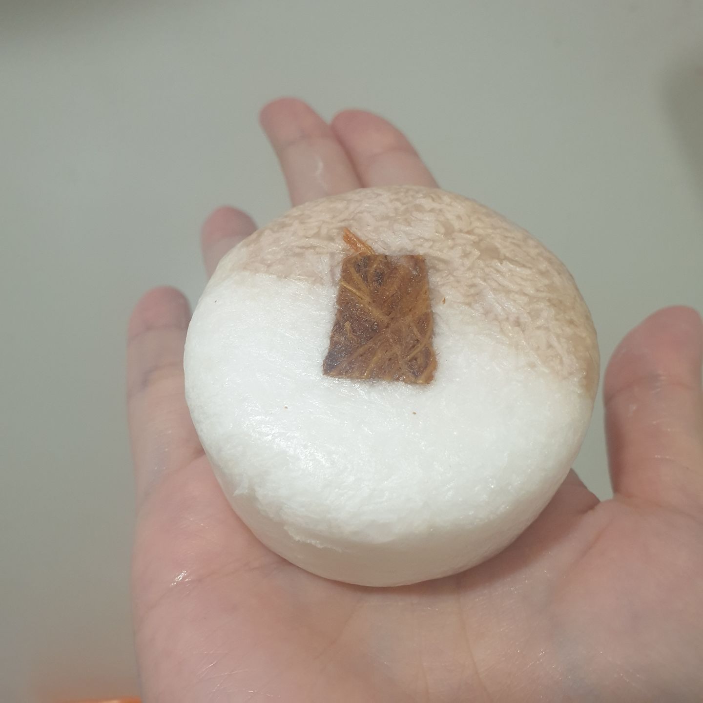 Customer photo review of Hair Grower Shampoo Bar Air's Intensity