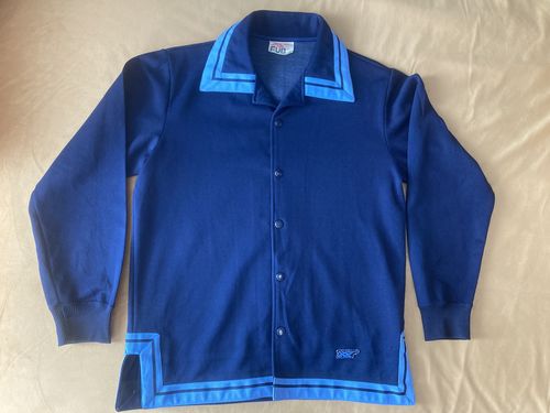 Customer photo review of Vintage FUB Japan Snap On Button Up Shirt Size Large Fits Medium