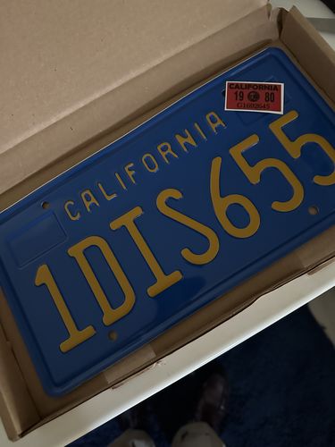 Customer photo review of 1971 CALIFORNIA LICENSE PLATE 6"x12" (156.5mm x 305mm)