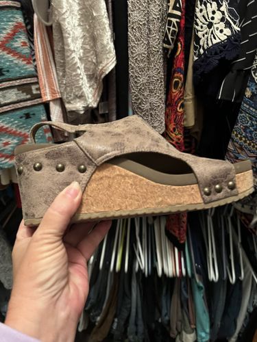 Customer photo review of Corky's Taupe Leopard Carley Sandals