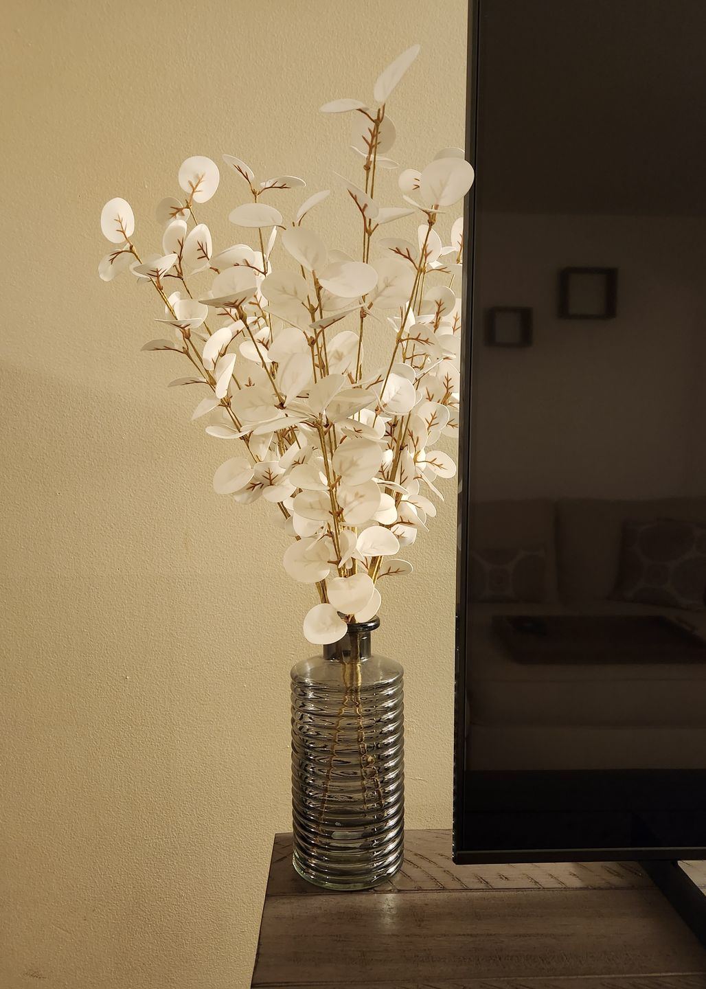 Customer photo review of Faux Eucalyptus - Pure White (3 Stems)