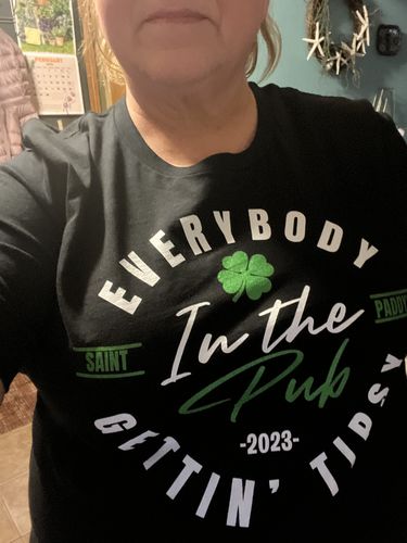 Customer photo review of Premium Everybody In The Pub OG St. Patrick's Drinking Tee