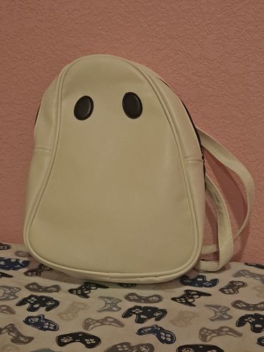 Customer photo review of Cute Halloween Ghost Crossbody Bag Fanny Pack