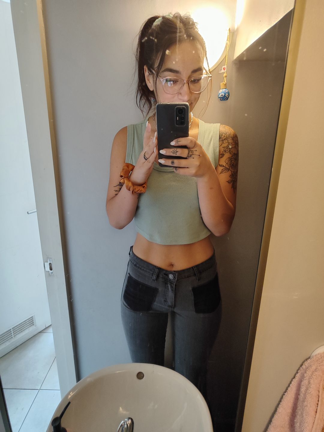 Customer photo review of JEANS ADA gris