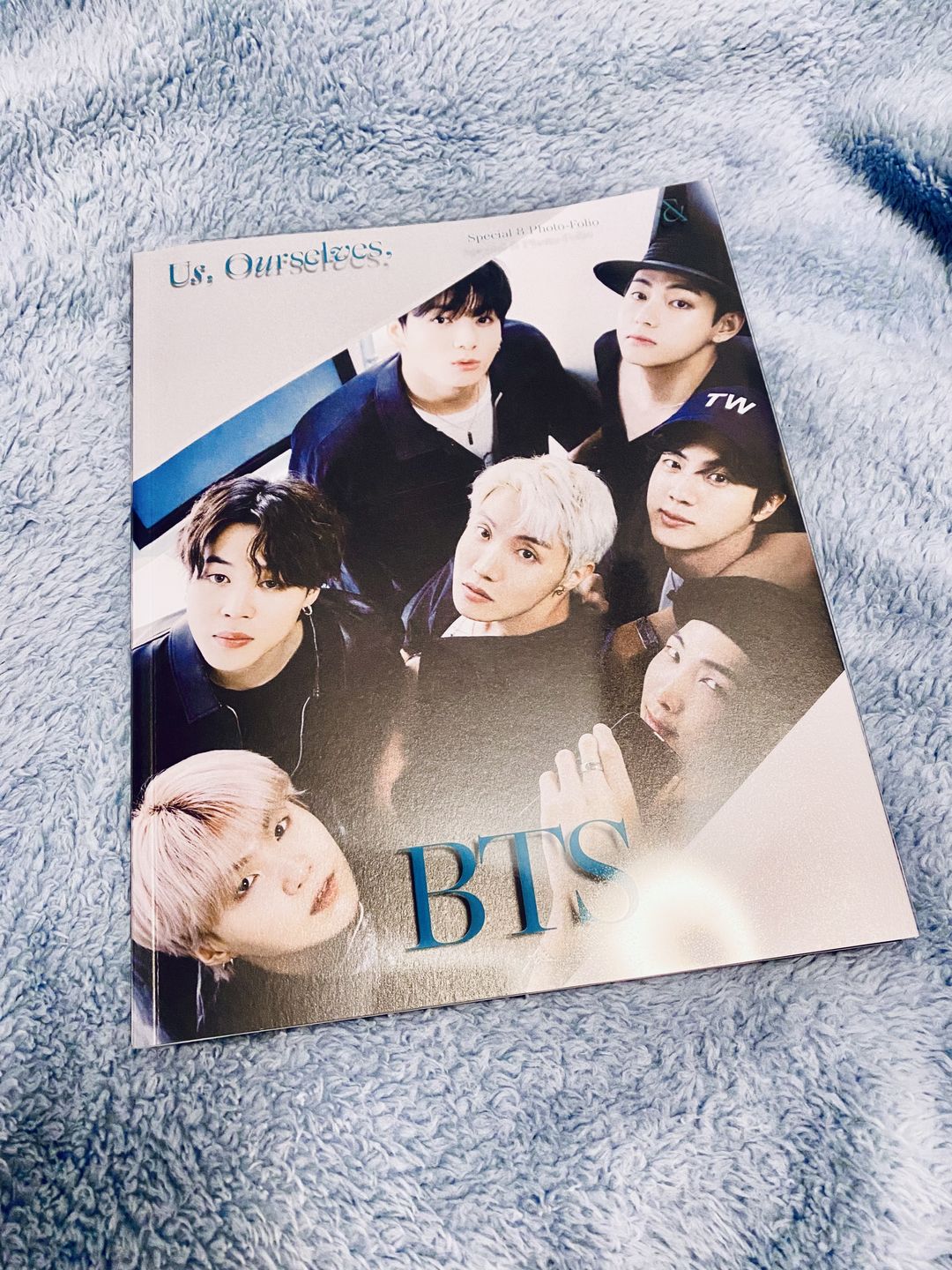 Customer photo review of BTS - SPECIAL 8 PHOTO FOLIO US OURSELVES AND BTS WE SET VER.