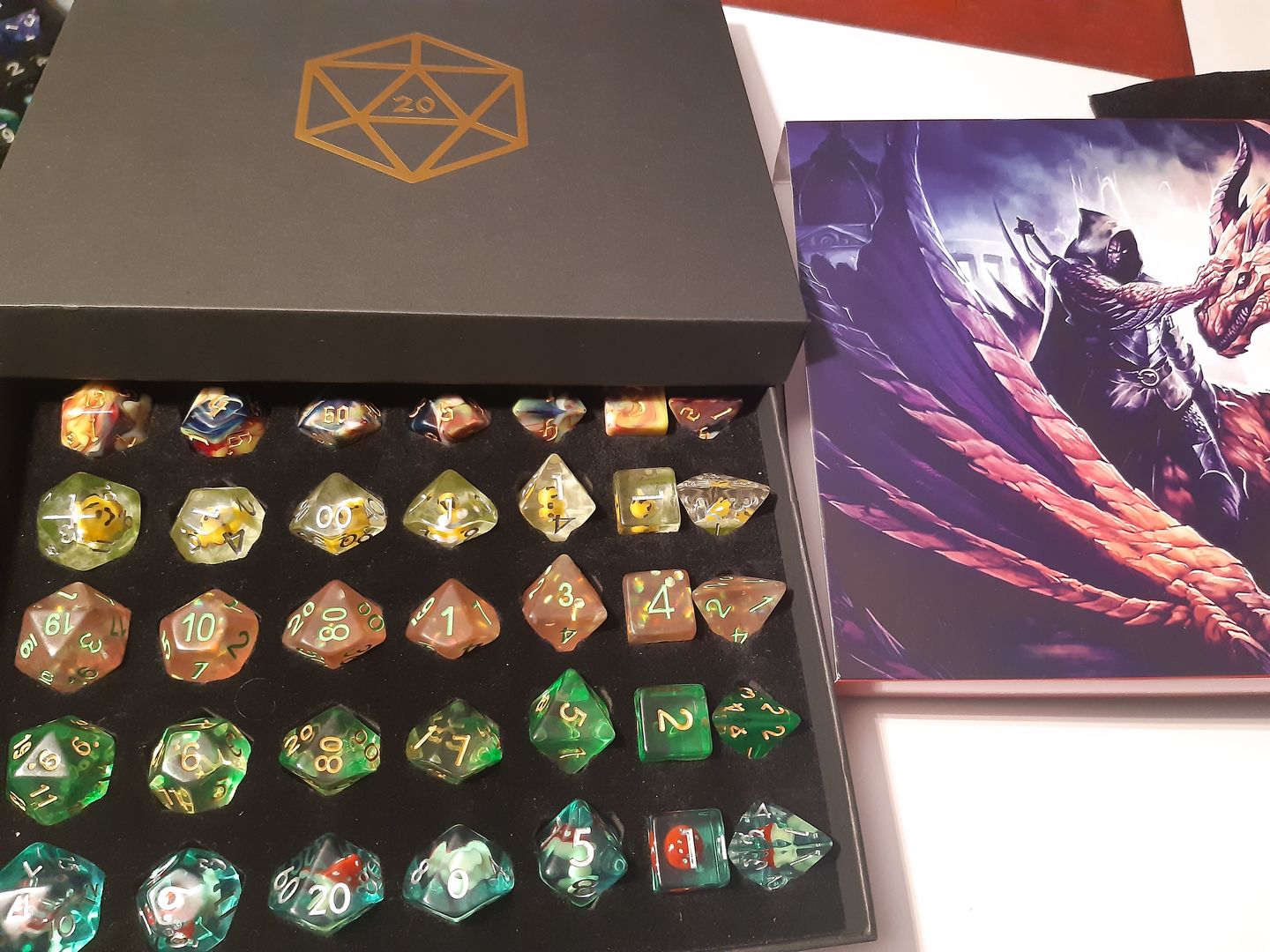Customer photo review of Drachenreiter / Dämon Etui (5x7 Würfel)