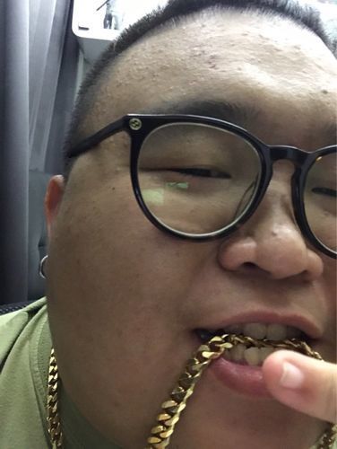 Customer photo review of 18K Gold Cuban Link Chain