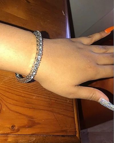 Customer photo review of 18K Gold Diamond Tennis Bracelet