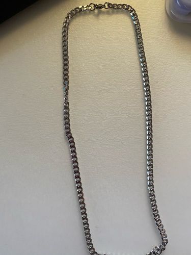 Customer photo review of 18K Gold Cuban Link Chain