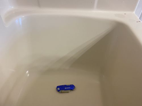 Carl R. review of Level 2 Tub Repair Kit: Large Damage image 1 out of 1