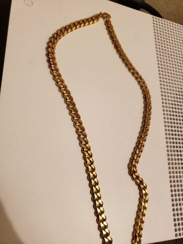 Customer photo review of 18K Gold Cuban Link Chain
