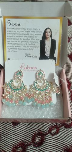 Customer photo review of Rubans Gold Plated Handcrafted Kundan & Enamelled Beads Chandbali Earrings