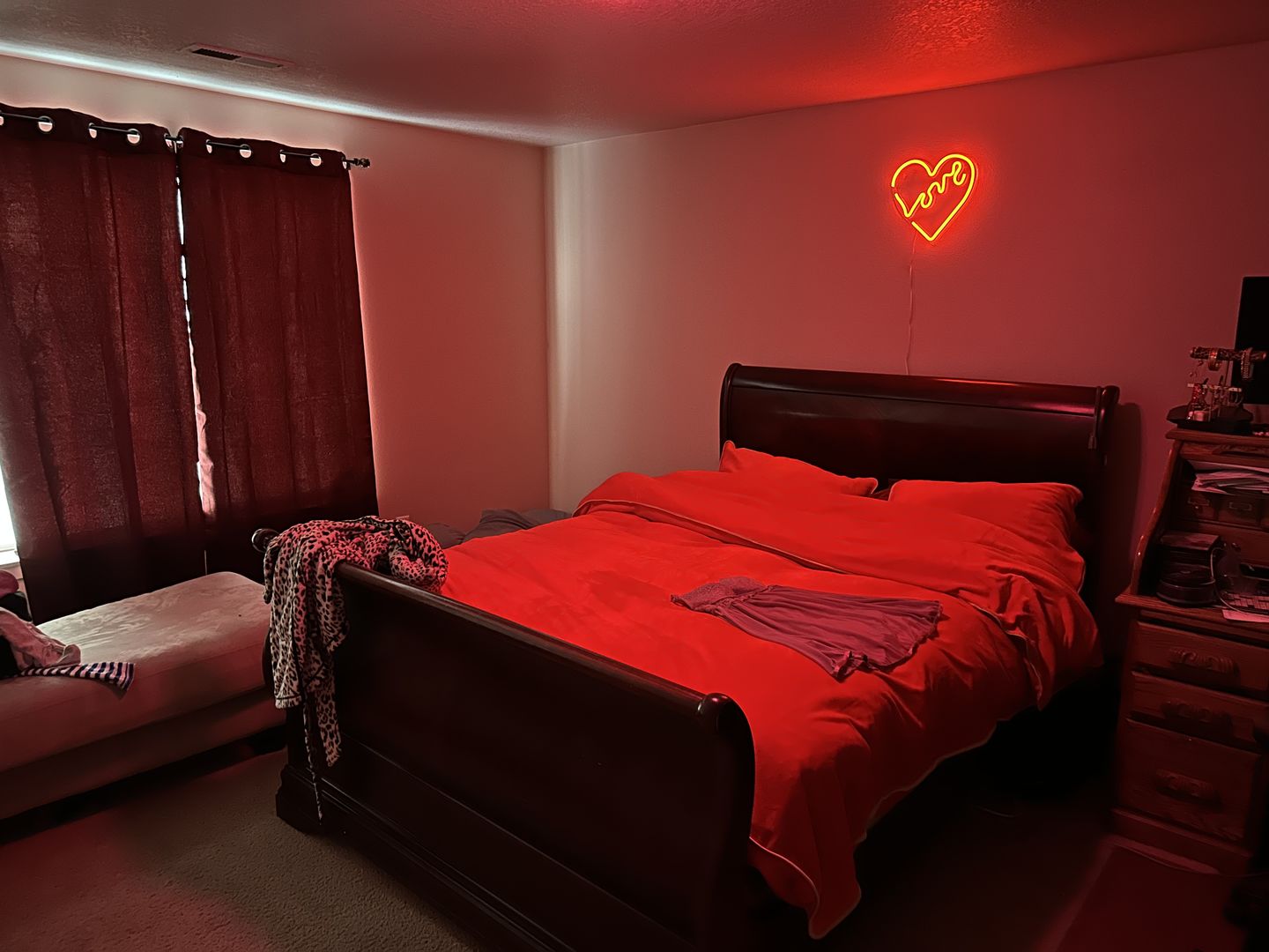 Customer photo review of Kefalonia Velvet Bedding Set