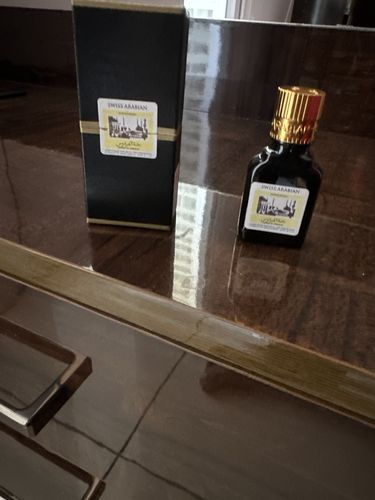Customer photo review of Swiss Arabian Jannat ul Firdaus Attar - 9 ml (Black)