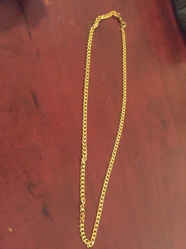 Customer photo review of 18K Gold Cuban Link Chain