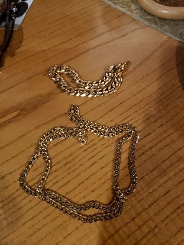 Customer photo review of 18K Gold Cuban Link Chain